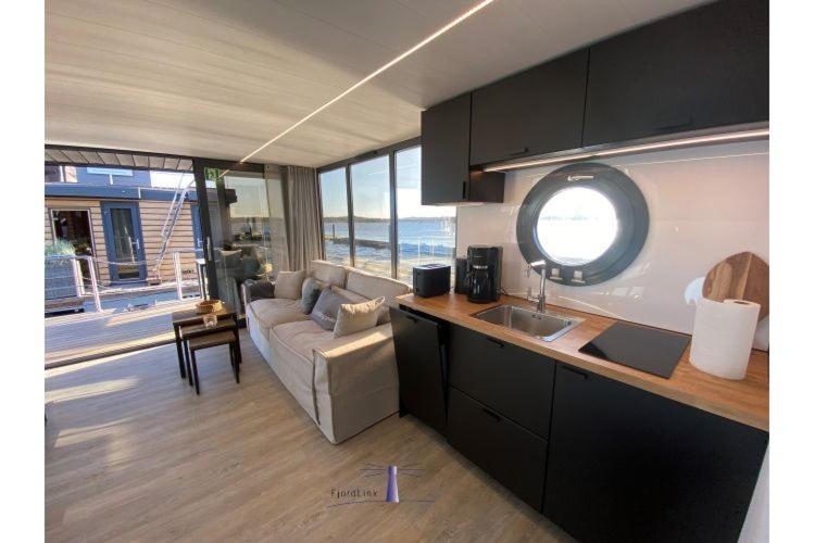 Hausboot Fjord Ankerplatz Mit Biosauna In Шлезвиг Экстерьер фото