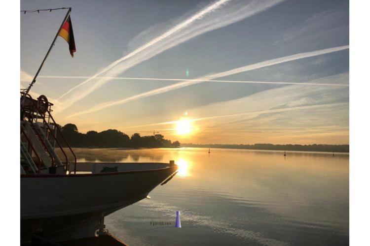 Hausboot Fjord Ankerplatz Mit Biosauna In Шлезвиг Экстерьер фото